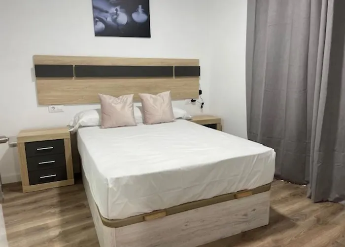 Apartamento Y Habitaciones Privada Torre Del Castillo